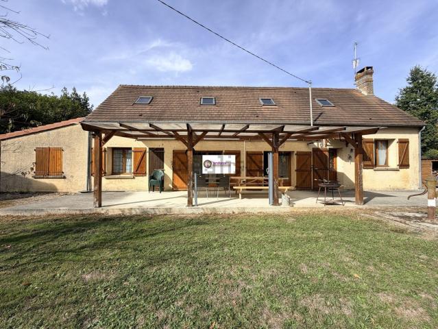 Maison vente à La Fresnaye-sur-Chédouet, Villeneuve-en-Perseigne