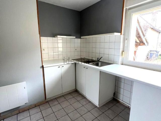 Maison location à Les Cerisiers, Villeneuve-la-Guyard