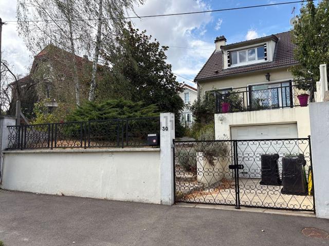 Maison location à Villeneuve-le-Roi, Val-de-Marne