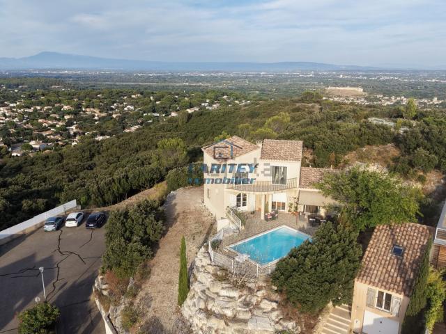 Maison vente à Villeneuve Centre, Villeneuve-lès-Avignon