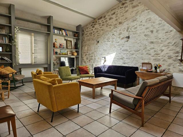 Maison location à Villeneuve Centre, Villeneuve-lès-Avignon