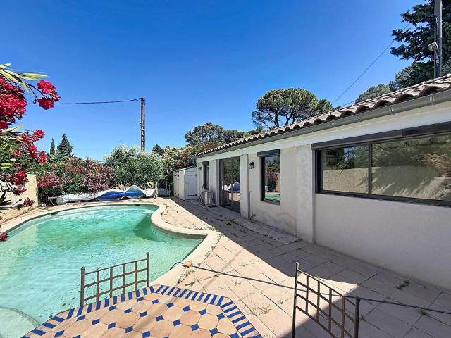 Maison vente à Nîmes, Villeneuve-lès-avignon