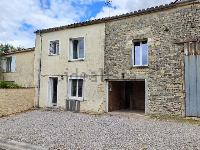 Maison vente à La Tourette, Villognon