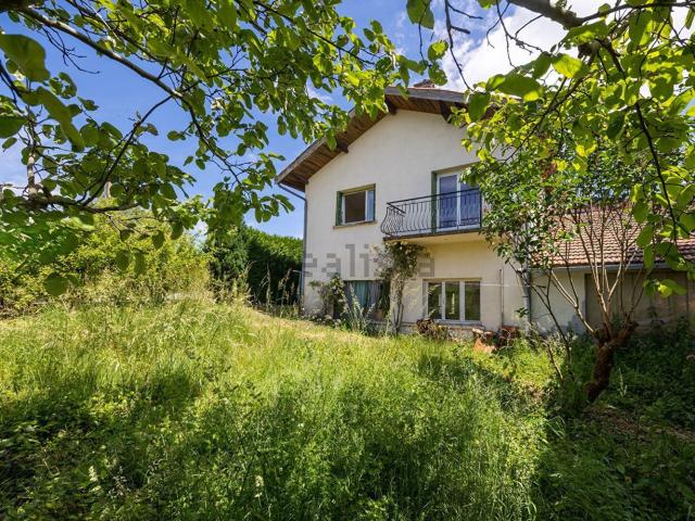 Maison vente à La Poyat, Violay