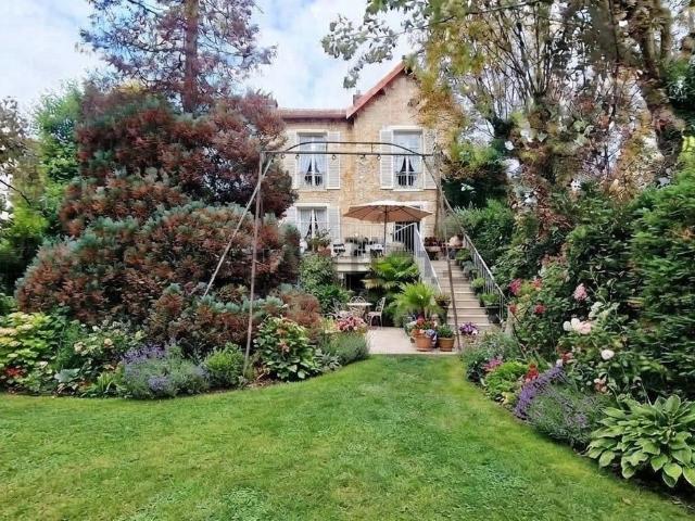 Maison vente à Les Sables, Viroflay
