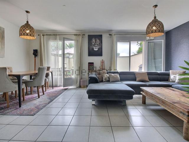Maison vente à Quartier du Plateau, Viry-Châtillon