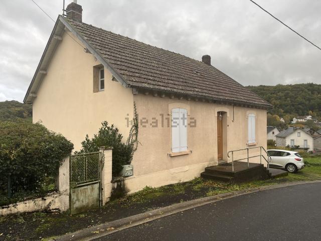 Maison vente à Ydes Bourg, Ydes