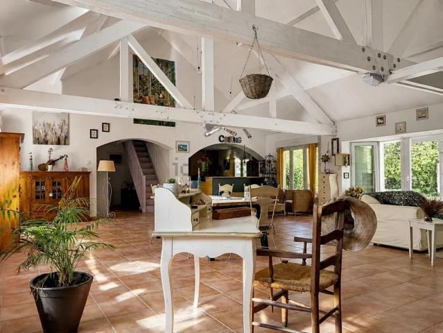 Maison vente à Hameau du Chataîgnier, Yvoy-le-Marron