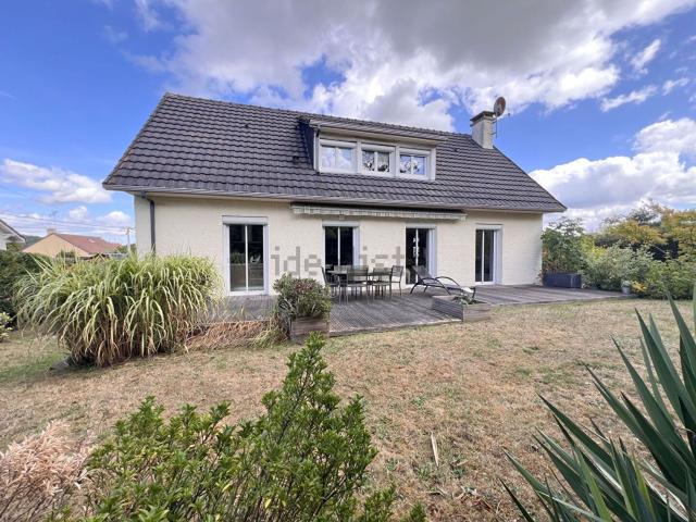 Maison vente à Villemusard, Yvré-l'Évêque