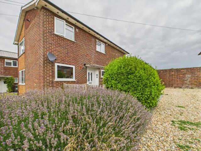 Maisonette for sale in South Ham, Priest Down