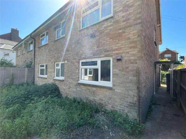 Maisonette for sale in Cowlease, Ventnor