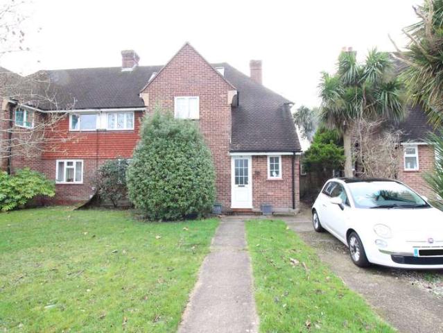Maisonette for sale in West Ewell, Ewell