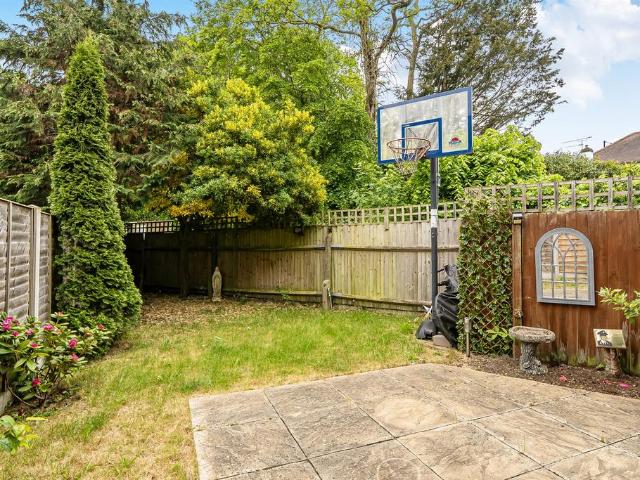 Flat for sale in London Borough of Enfield, Greater London