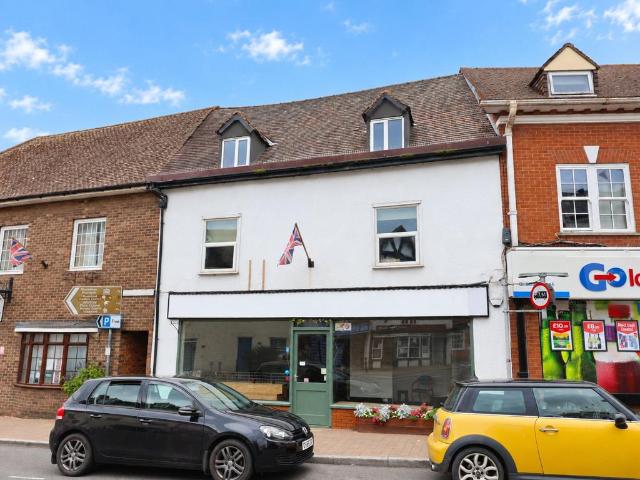 Flat for sale in Newent, Bromsberrow Heath