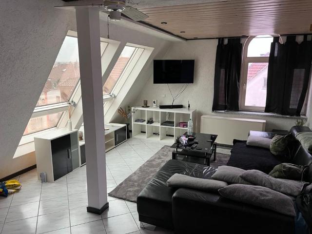 Wohnung mieten in Zuffenhausen, Stuttgart