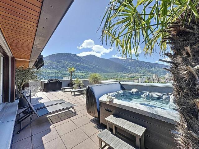 Attikawohnung kaufen in Sierre, Wallis
