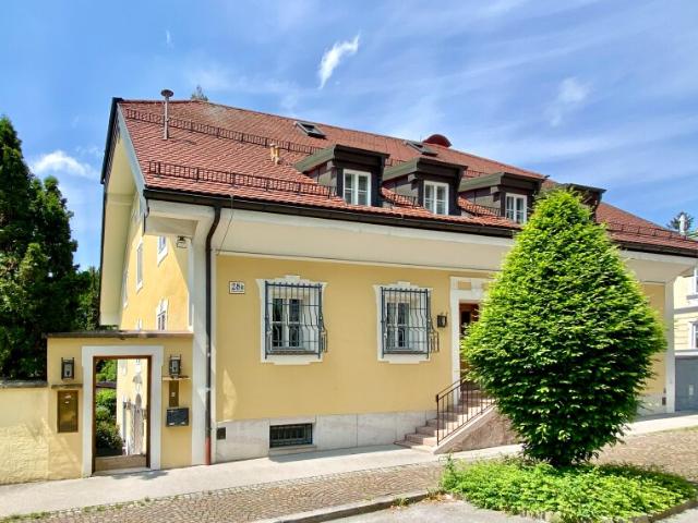 Wohnung kaufen in Altstadt, Salzburg