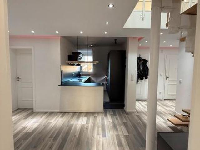 Wohnung kaufen in Maroth, Bayern