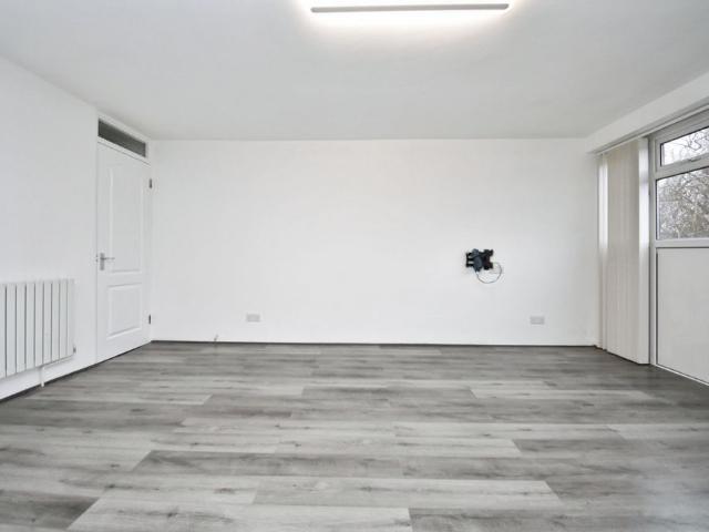 House for rent in Albany Park, Greater London