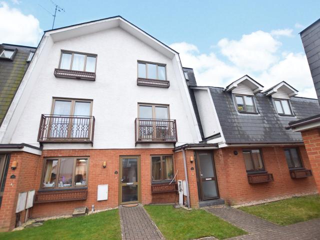 House for rent in Amen Corner, Binfield