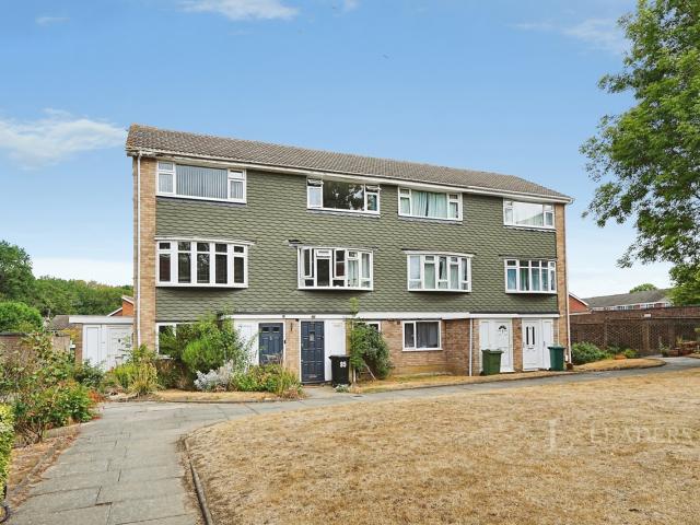 House for rent in Crofton, Greater London