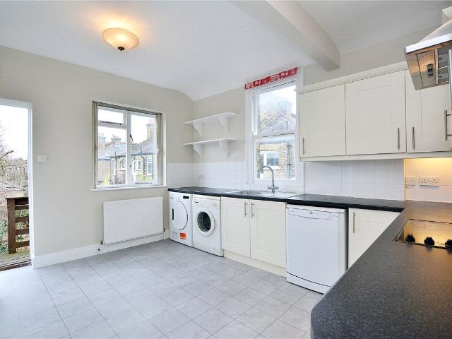 Apartment for rent in London Borough of Richmond upon Thames, Greater London
