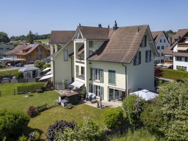 Maisonette kaufen in Dürnten, Zürich