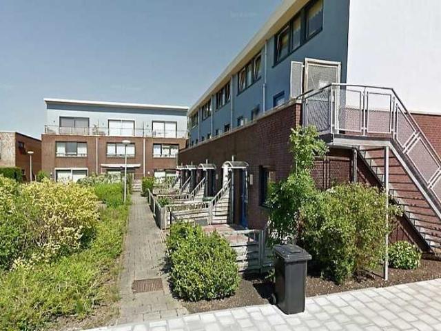 Appartement te huur in Roelofarendsveen, Zuid Holland