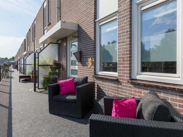 Appartement te huur in Huizen, Noord Holland