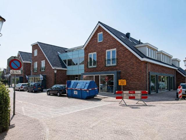 Appartement te huur in Huizen, Noord Holland