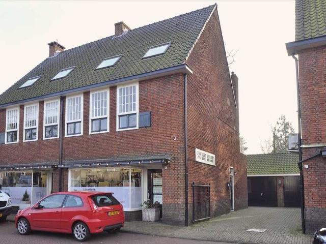 Appartement te huur in Laren, Noord Holland
