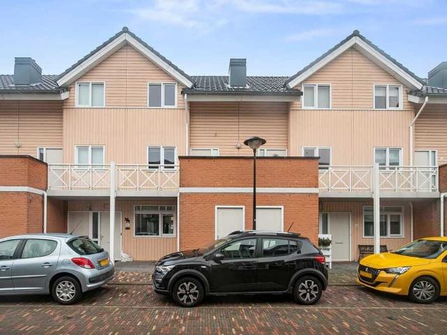 Appartement te huur in Schiedam, Zuid Holland