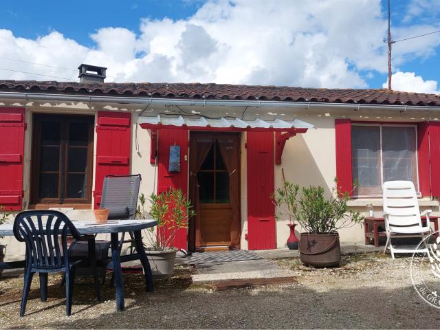 Maison vente à Prés du Bourg, Asnières-la-Giraud