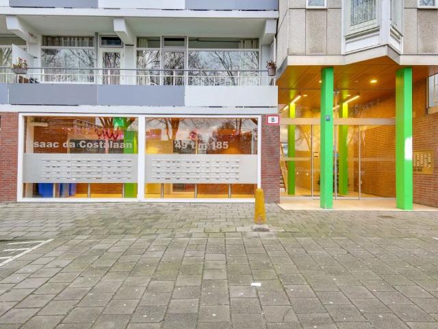 Appartement te huur in Voorhof, Delft