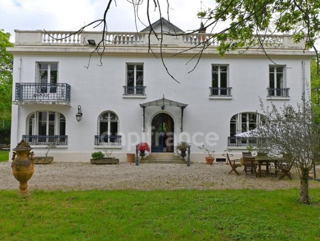 Château vente à Maisons-laffitte