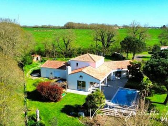 Villa vente à Nantes, Port-saint-père
