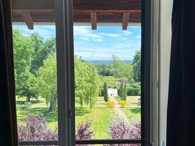Maison vente à Mâcon, Charnay-lès-mâcon