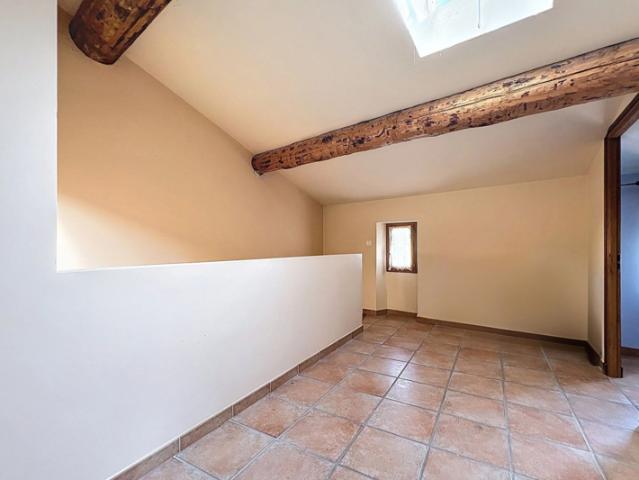 Maison vente à Apt, Saint-martin-de-castillon
