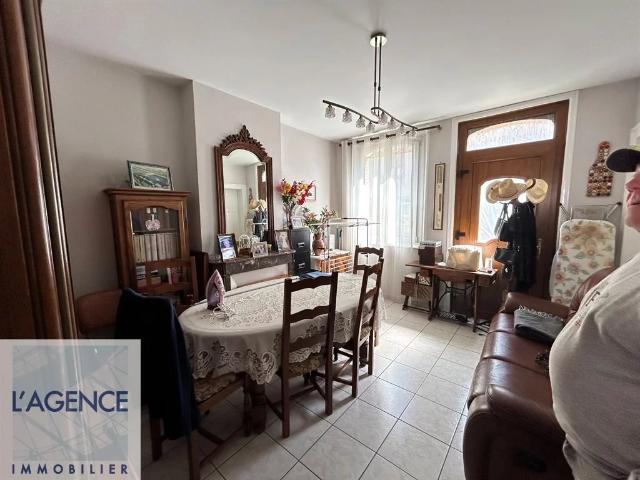 Maison vente à Reims, Fismes