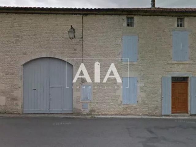 Maison vente à Confolens, La Chapelle