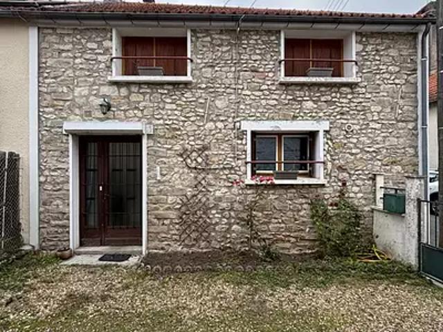 Maison vente à Évry, Maisse