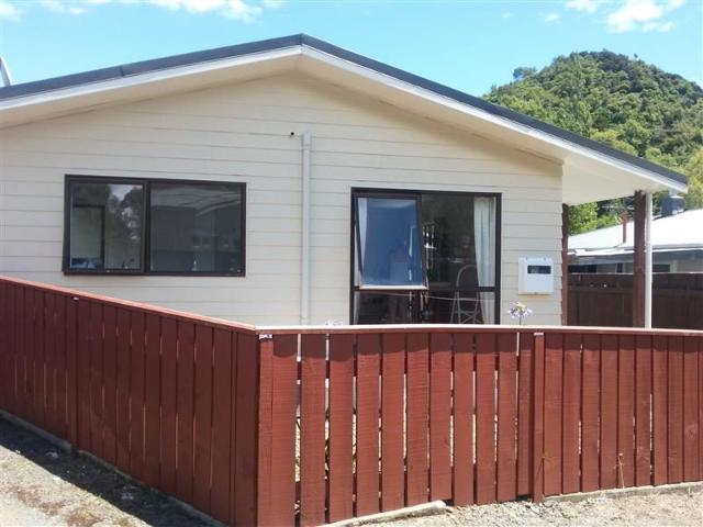House for rent in Tasman