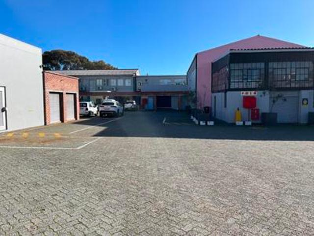 Commercial for rent in Cape Town, Western Cape