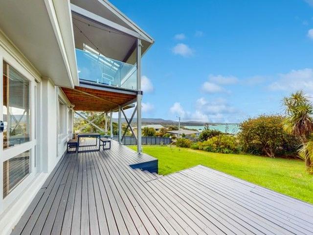 House for sale in Binalong Bay, Tasmania