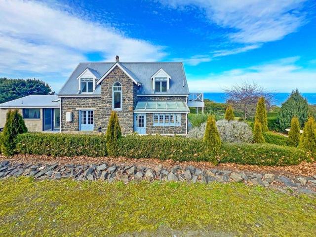 House for sale in Grey River, Victoria