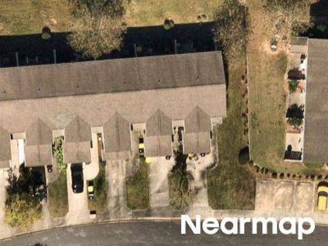 Townhouse for sale in Crestview, Florida