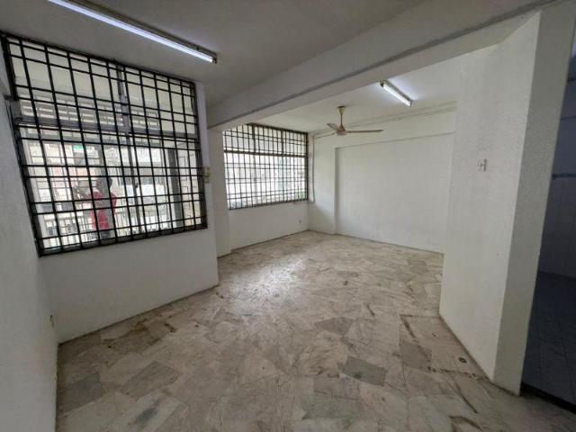 Apartment for rent in Mukim 13, Georgetown