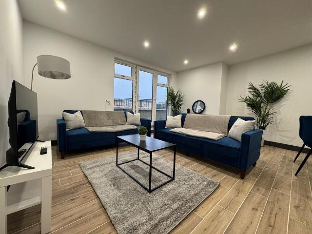 Apartment for rent in Elstree and Borehamwood, Borehamwood