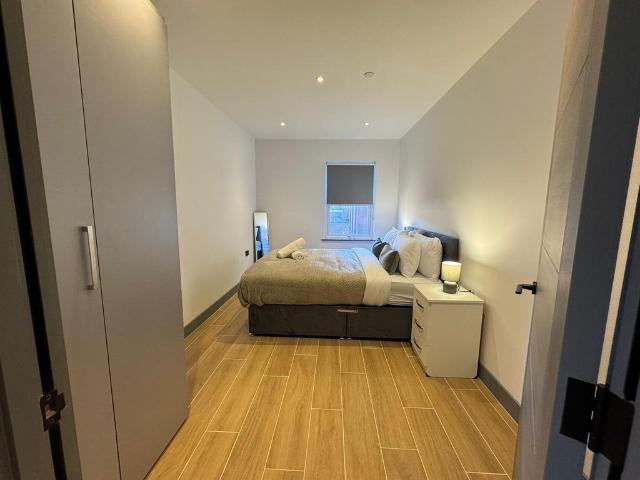 Apartment for rent in Elstree and Borehamwood, Borehamwood