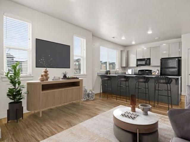 Apartment for rent in Midvale